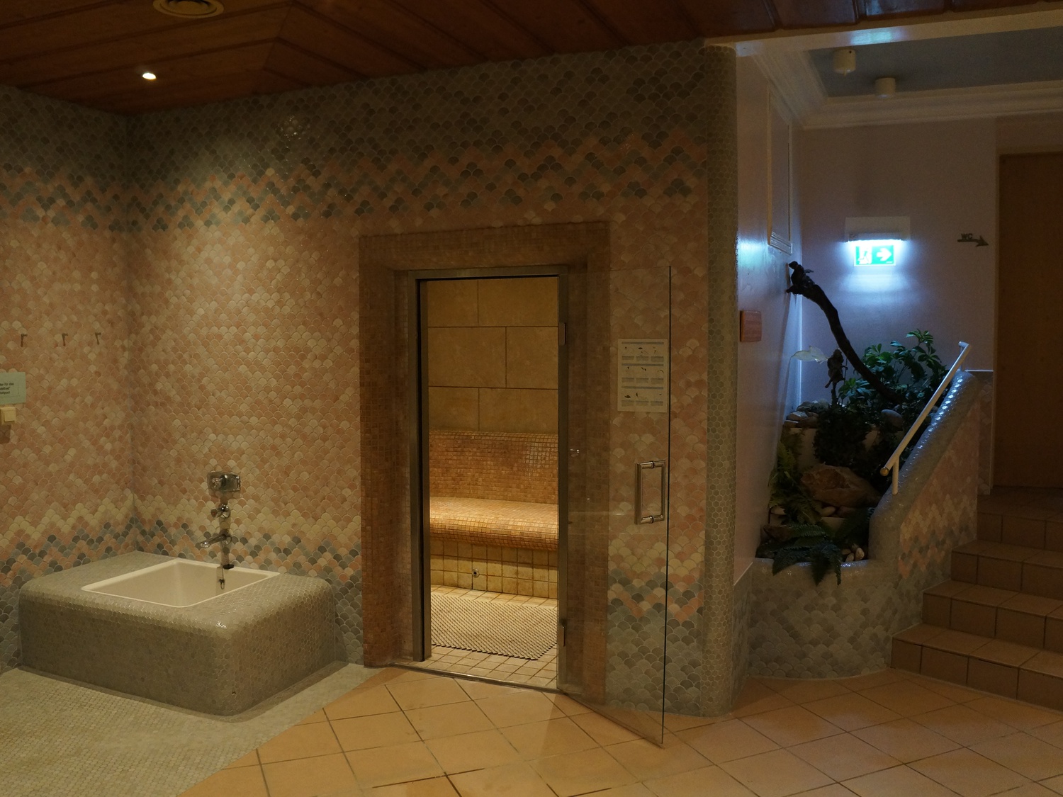 sauna1.JPG